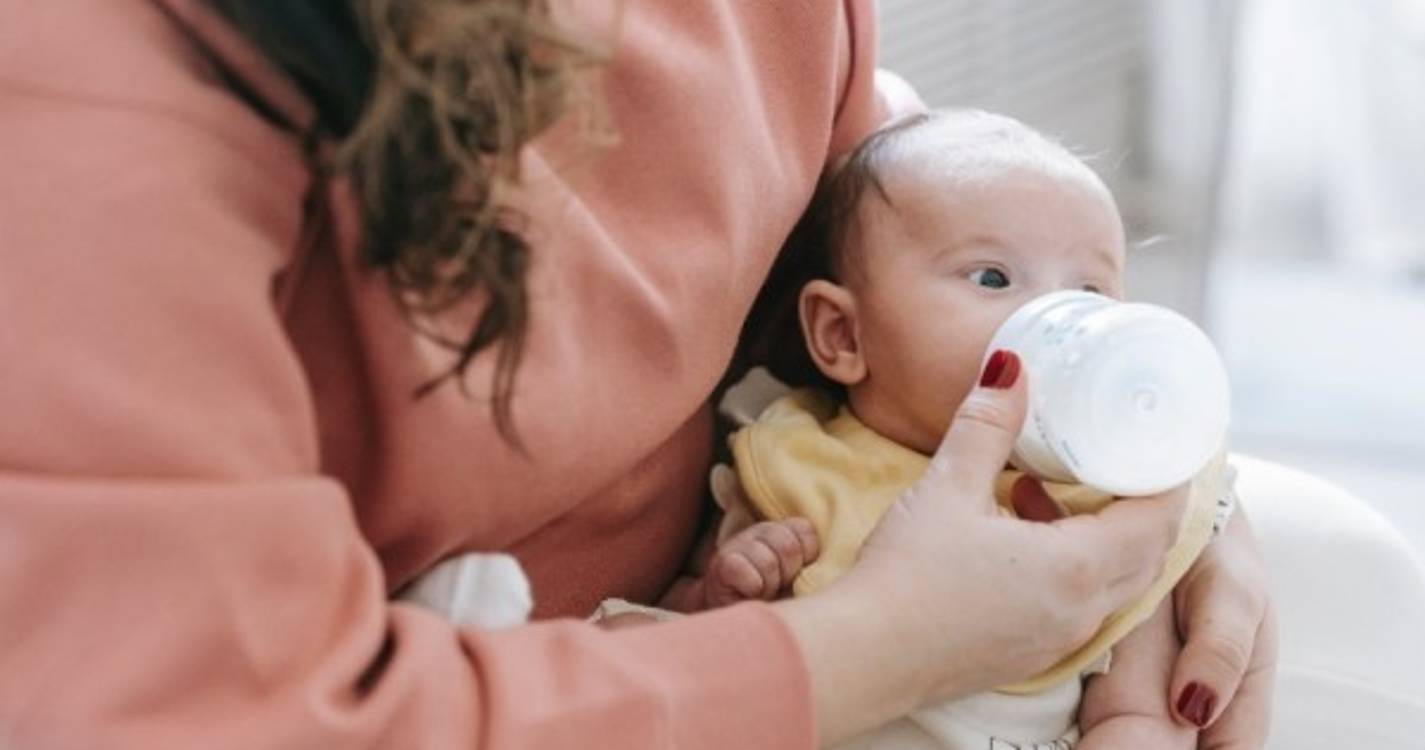 'Kit Bebé' passa a valer 600 euros na Região