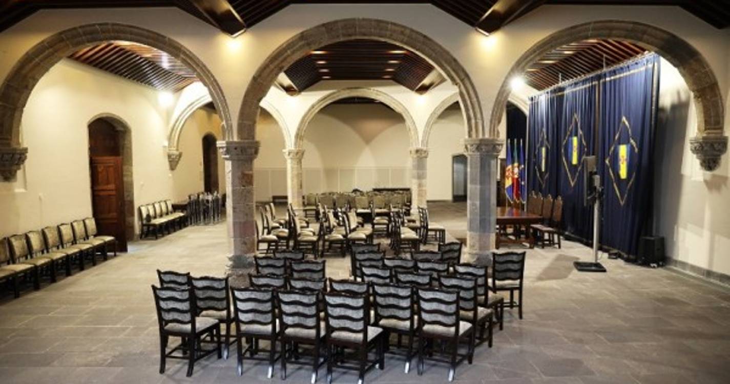 Salão nobre da ALRAM acolhe palestra sobre &#34;Cancro da Mama e Exercício Físico&#34;