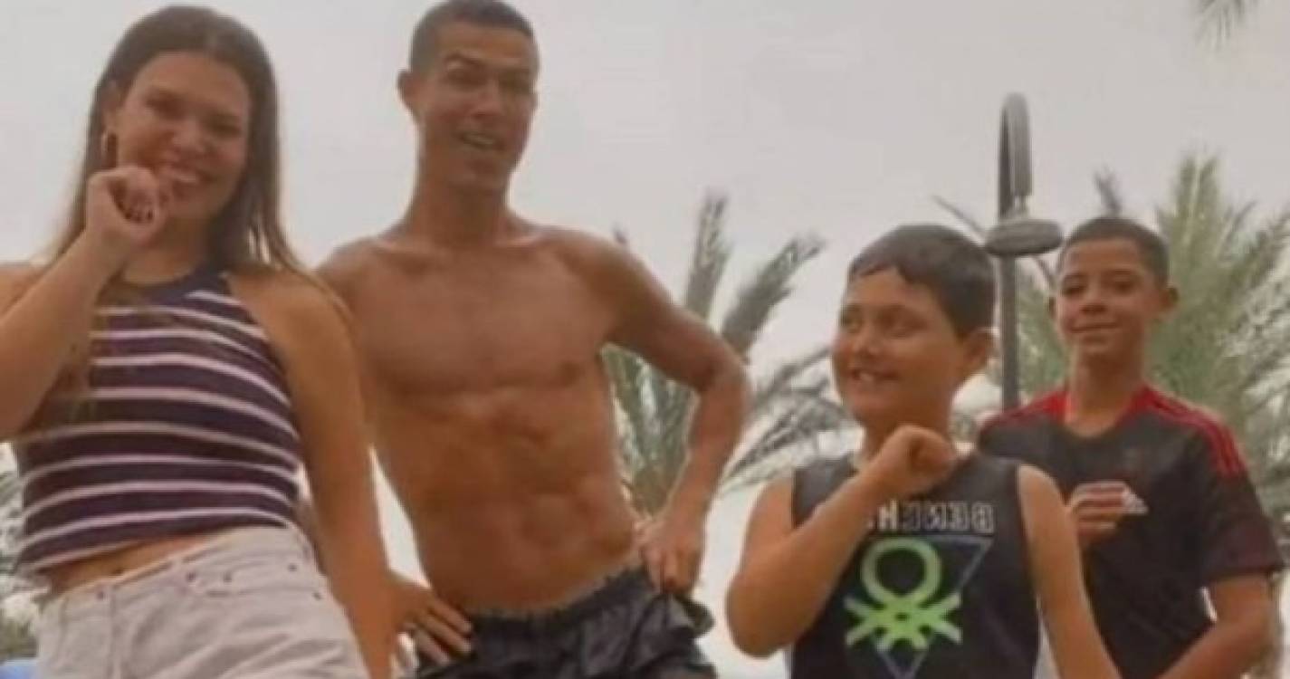 Cristiano Ronaldo e família em dança viral durante as férias (com vídeo)