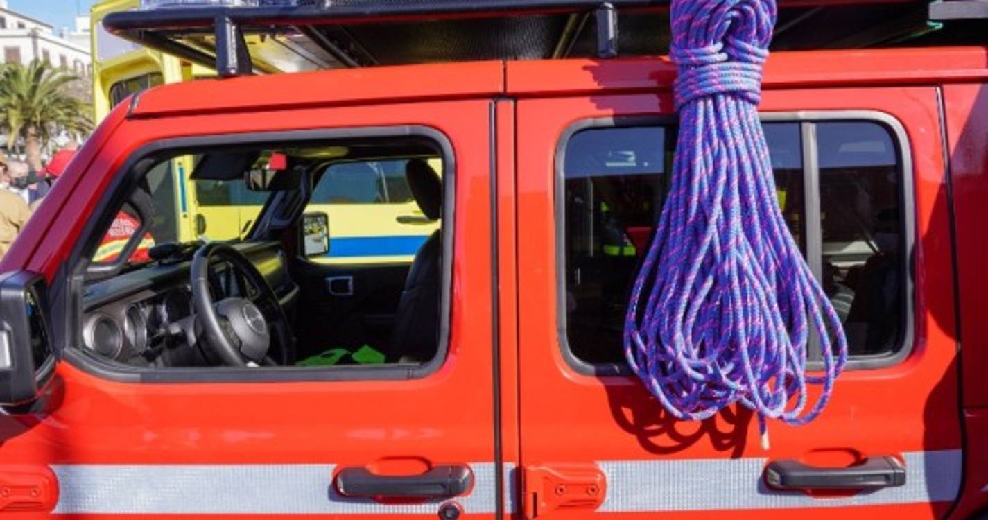 Bombeiros profissionais exigem aumentos salariais e equidade de tratamento