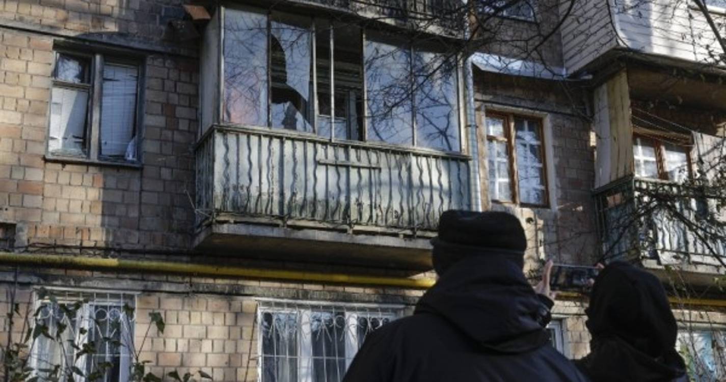 Ucrânia: Defesas aéreas da Rússia intercetam nove drones