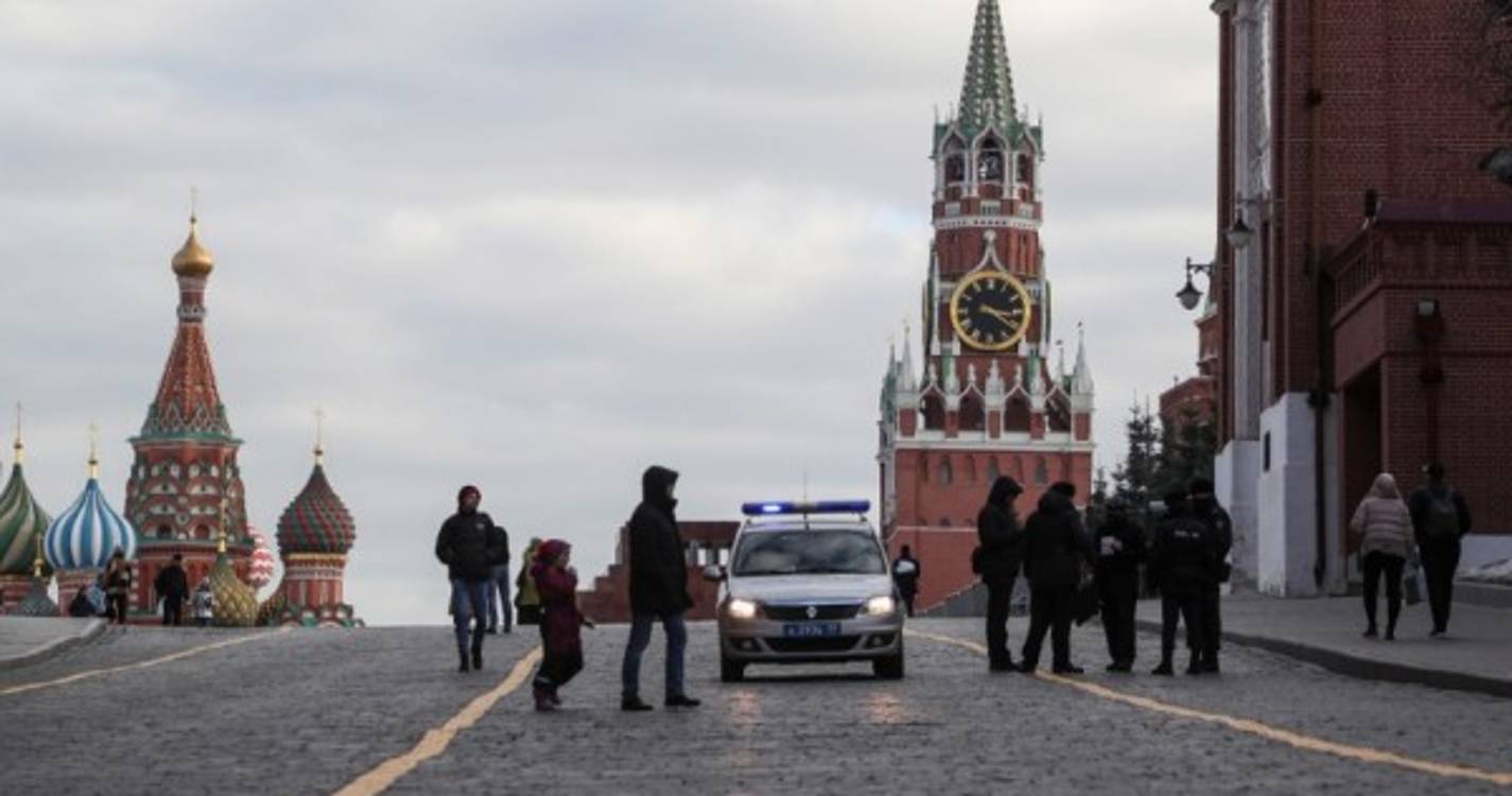 Várias cidades russas celebram Dia da Vitória apesar das restrições