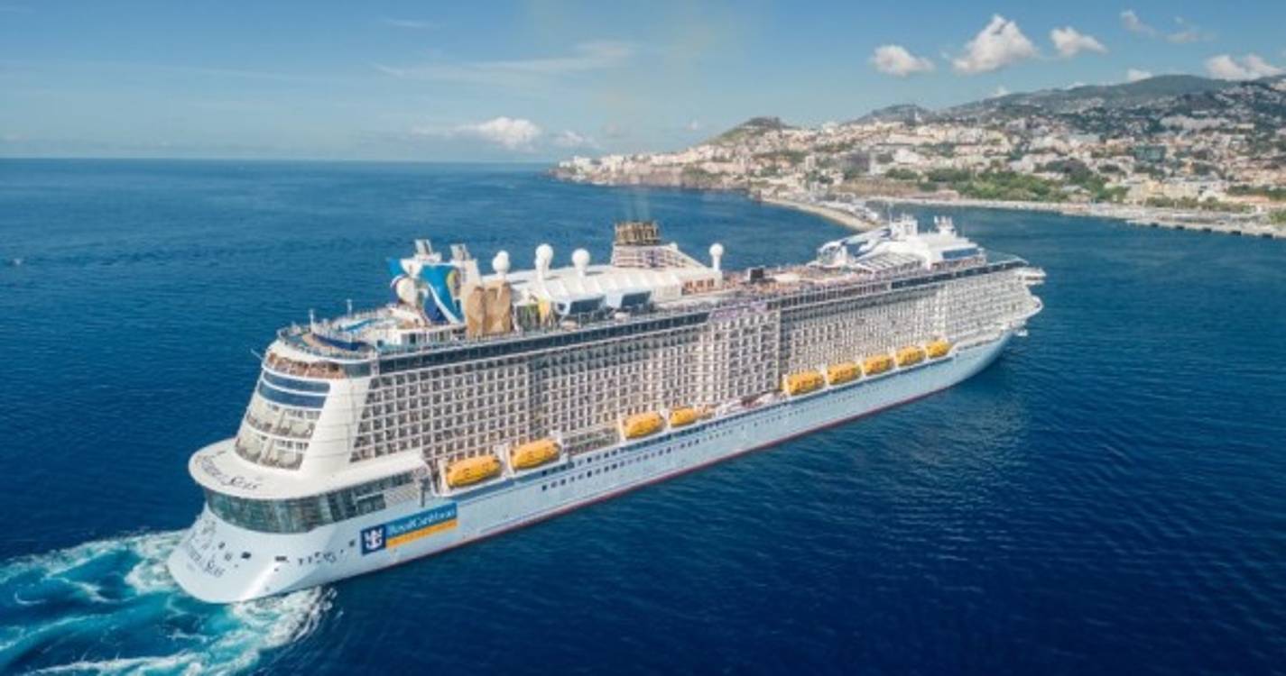 'Anthem of the Seas’ atracou no Porto do Funchal