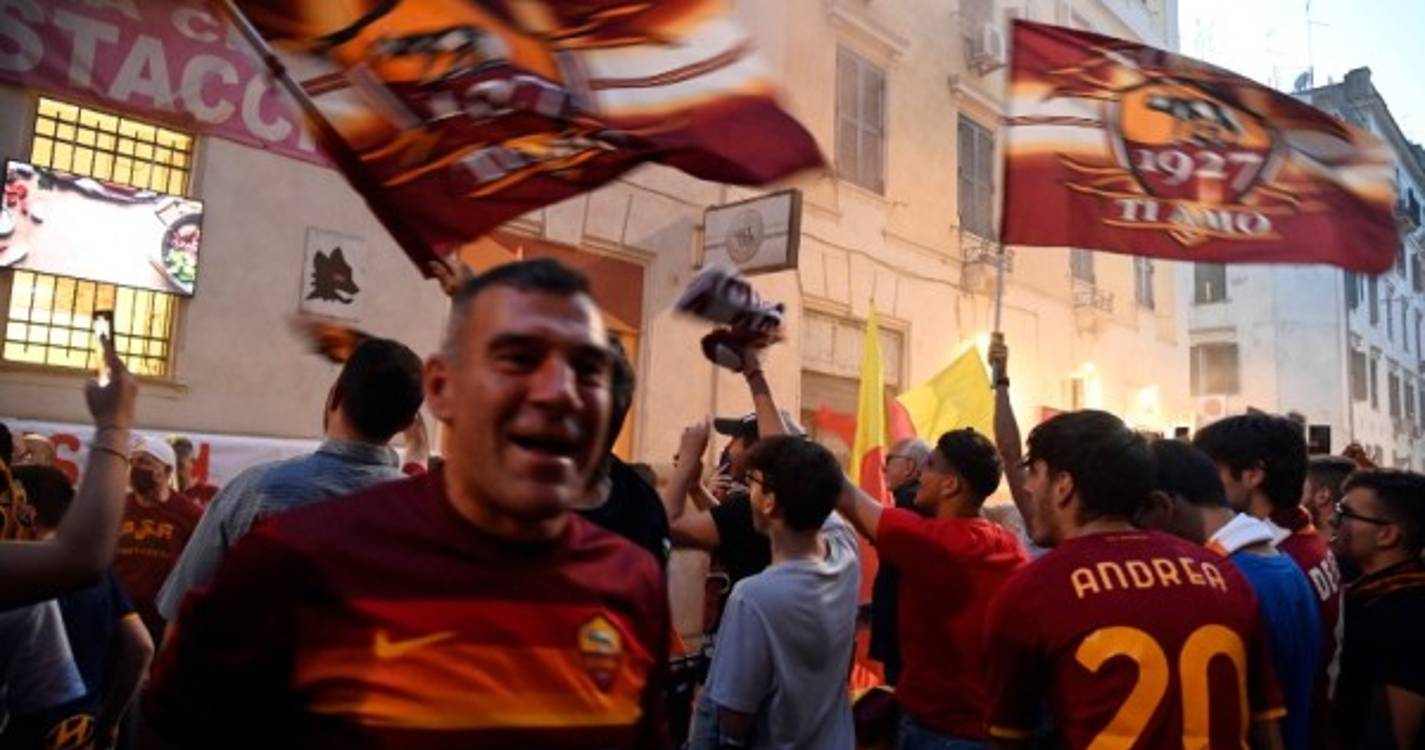 José Mourinho conquista Liga Conferência