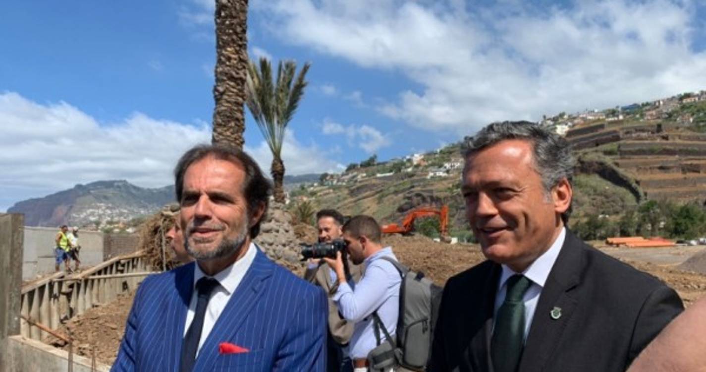 Praia Formosa terá estacionamento coberto para uso público