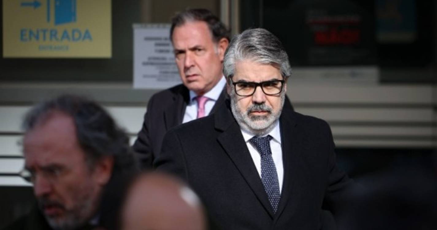 Greve dos oficiais de justiça volta a adiar leitura do acórdão do processo E-toupeira