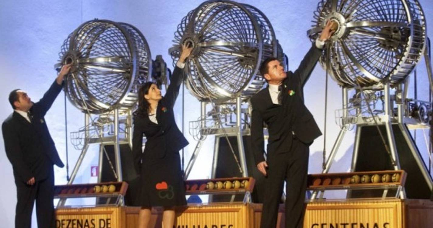 Eis os números vencedores da Lotaria Extraordinária de Natal