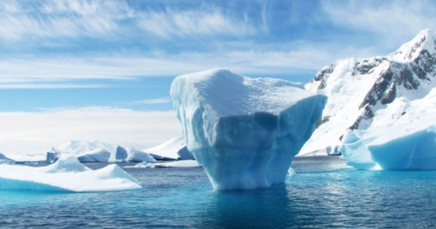 Mar de Amundsen perdeu 3.000 milhões de toneladas de gelo em 25 anos