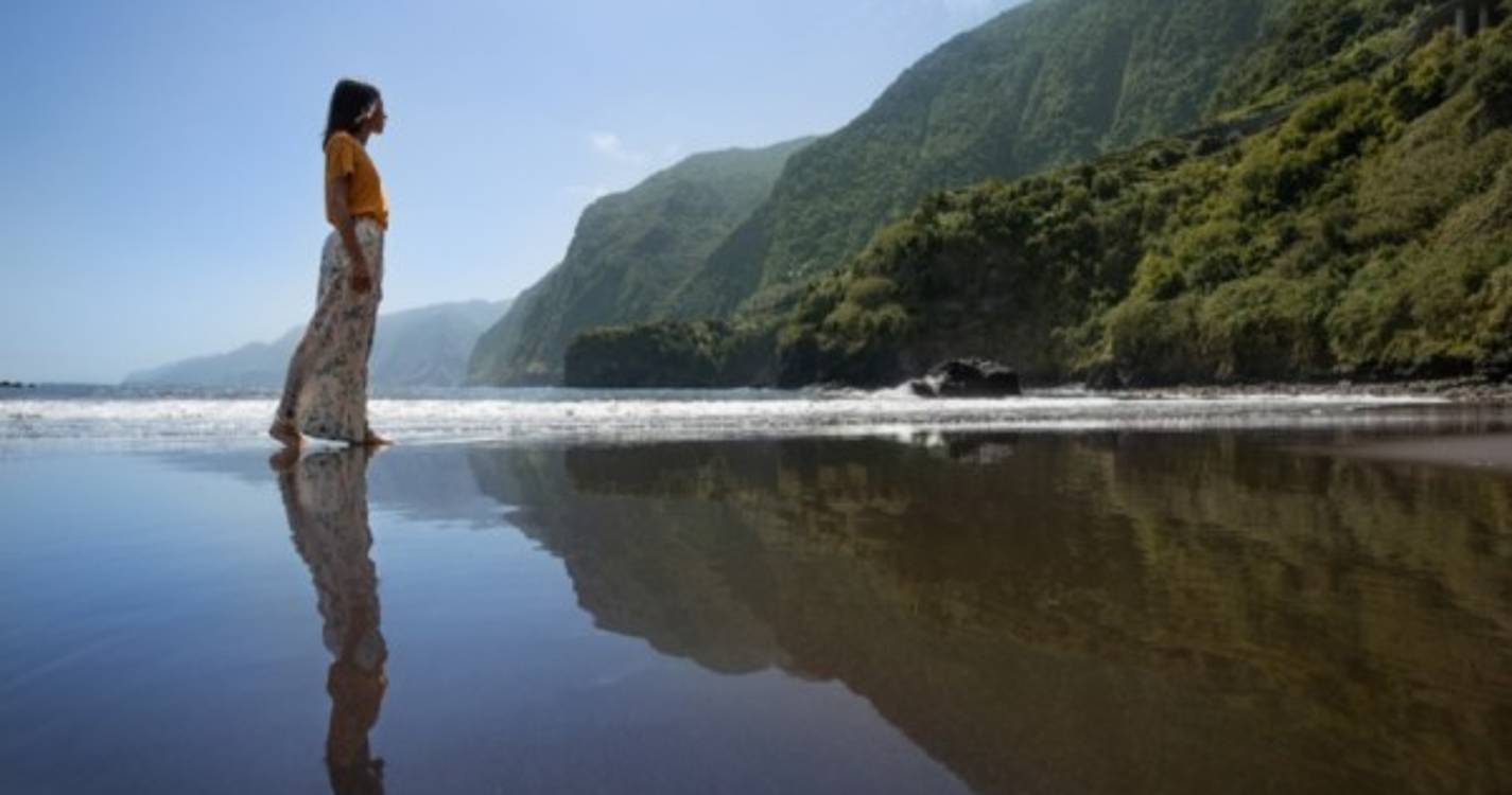 Praia do Seixal: Distinção projeta Costa Norte e é demonstrativa do trabalho feito, reage Emanuel Câmara