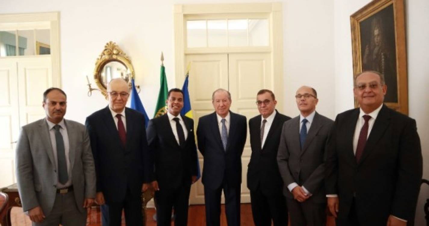 Embaixadores árabes recebidos por Ireneu Barreto