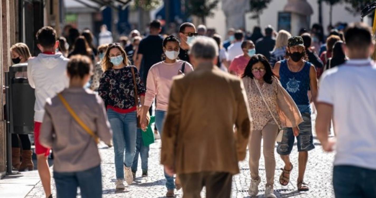 Covid-19: Índice de transmissibilidade e incidência de infeções voltam a aumentar