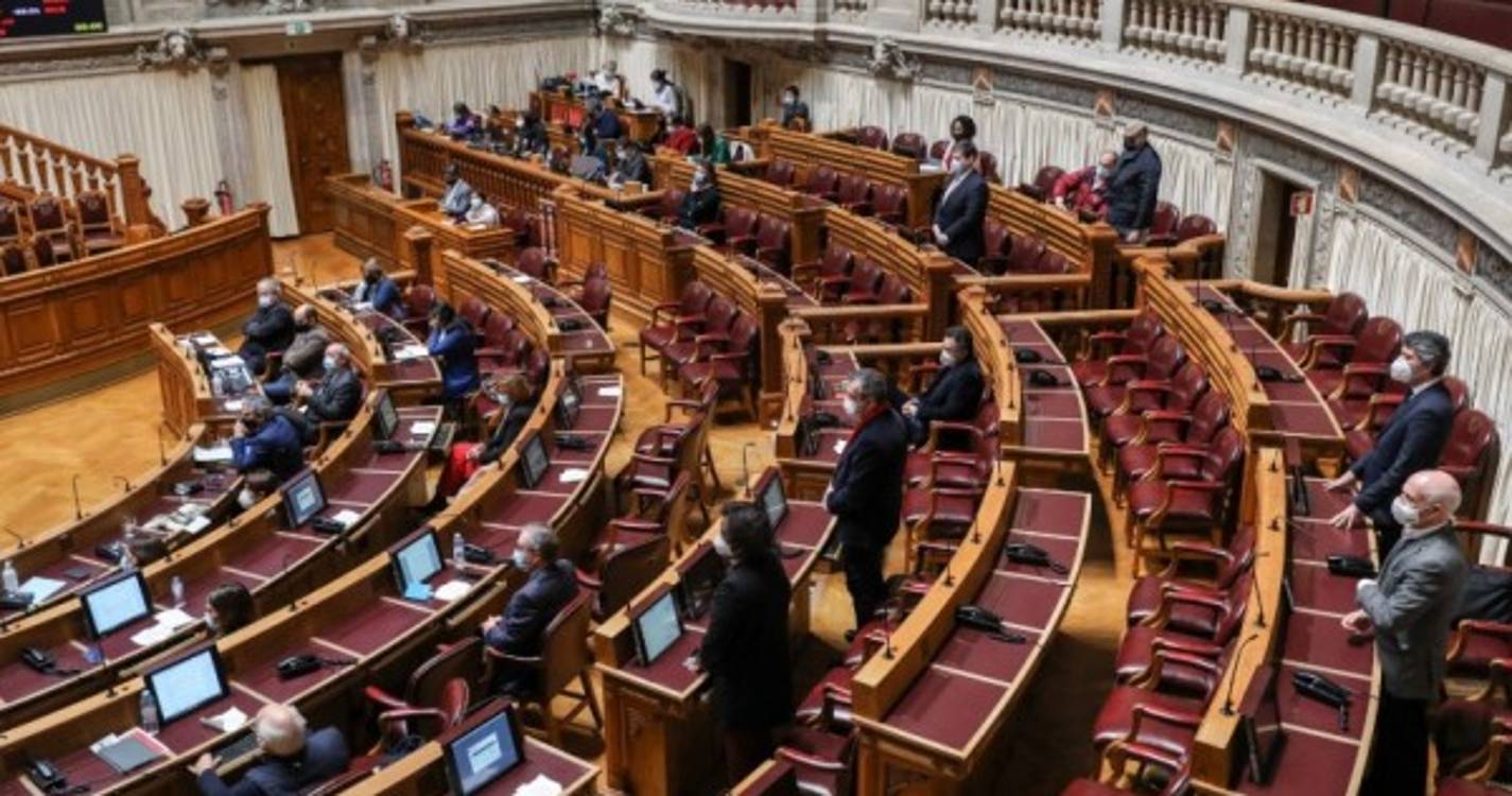 Eutanásia: Parlamento aprova na generalidade despenalização da morte medicamente assistida