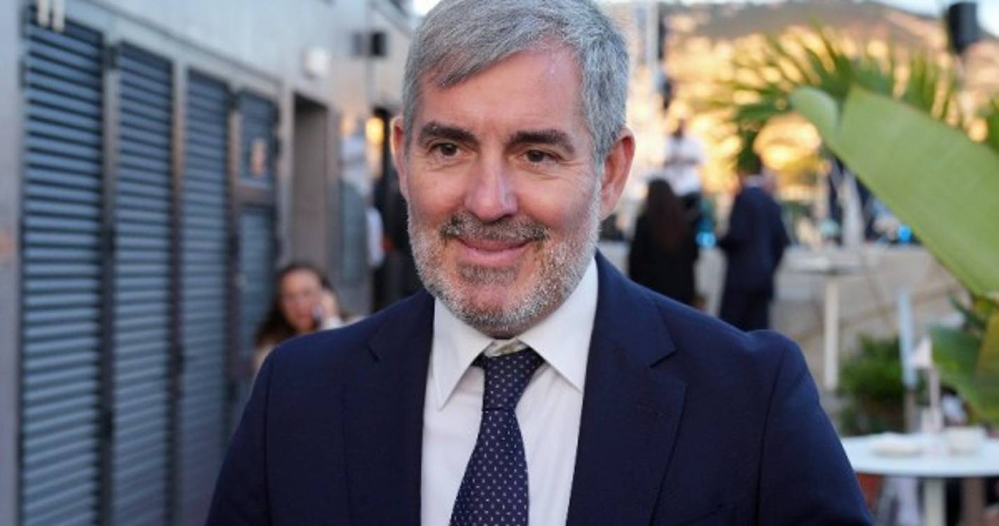 Presidente de Canárias defende ligação marítima com a Madeira