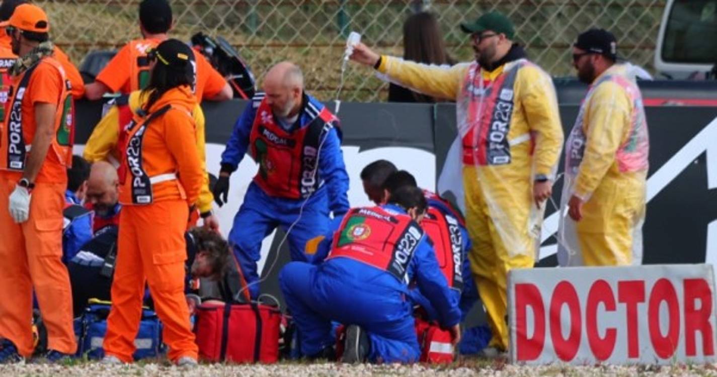 MotoGP: Pol Espargaró transferido para hospital em Barcelona (com vídeo)