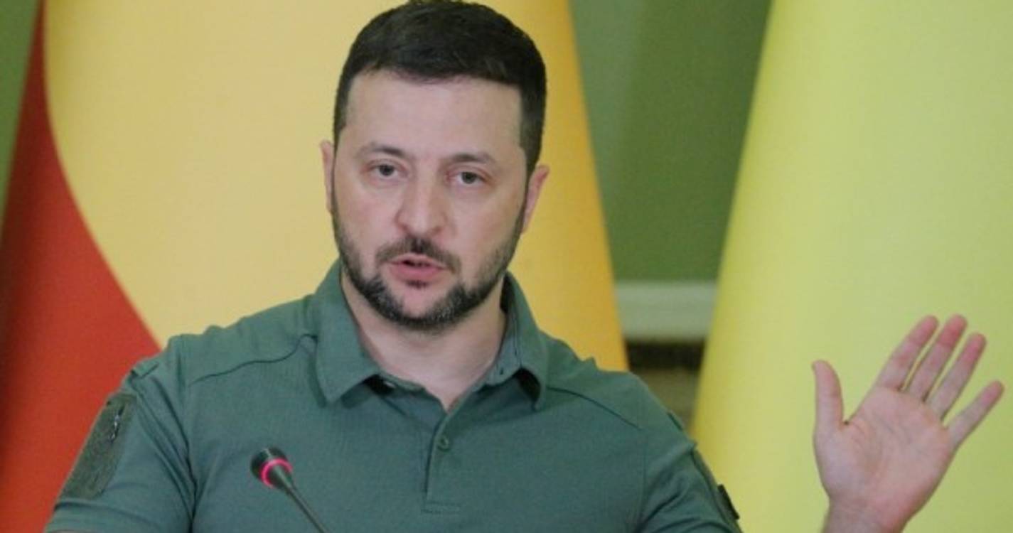 Ucrânia: Zelensky admite dias difíceis mas reclama avanços