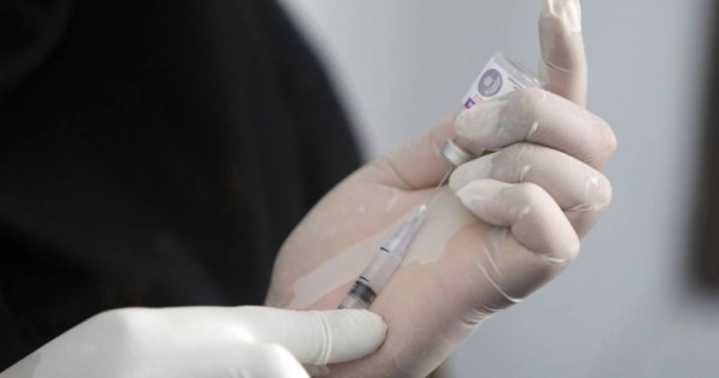 Vacinação completa contra meningococo B ultrapassa meta de 95%