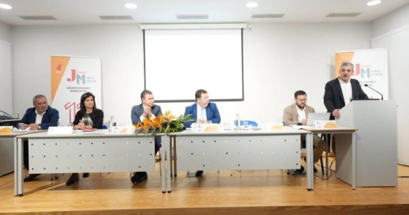 Veja novamente a intervenção de Élvio Camacho nas Jornadas Madeira