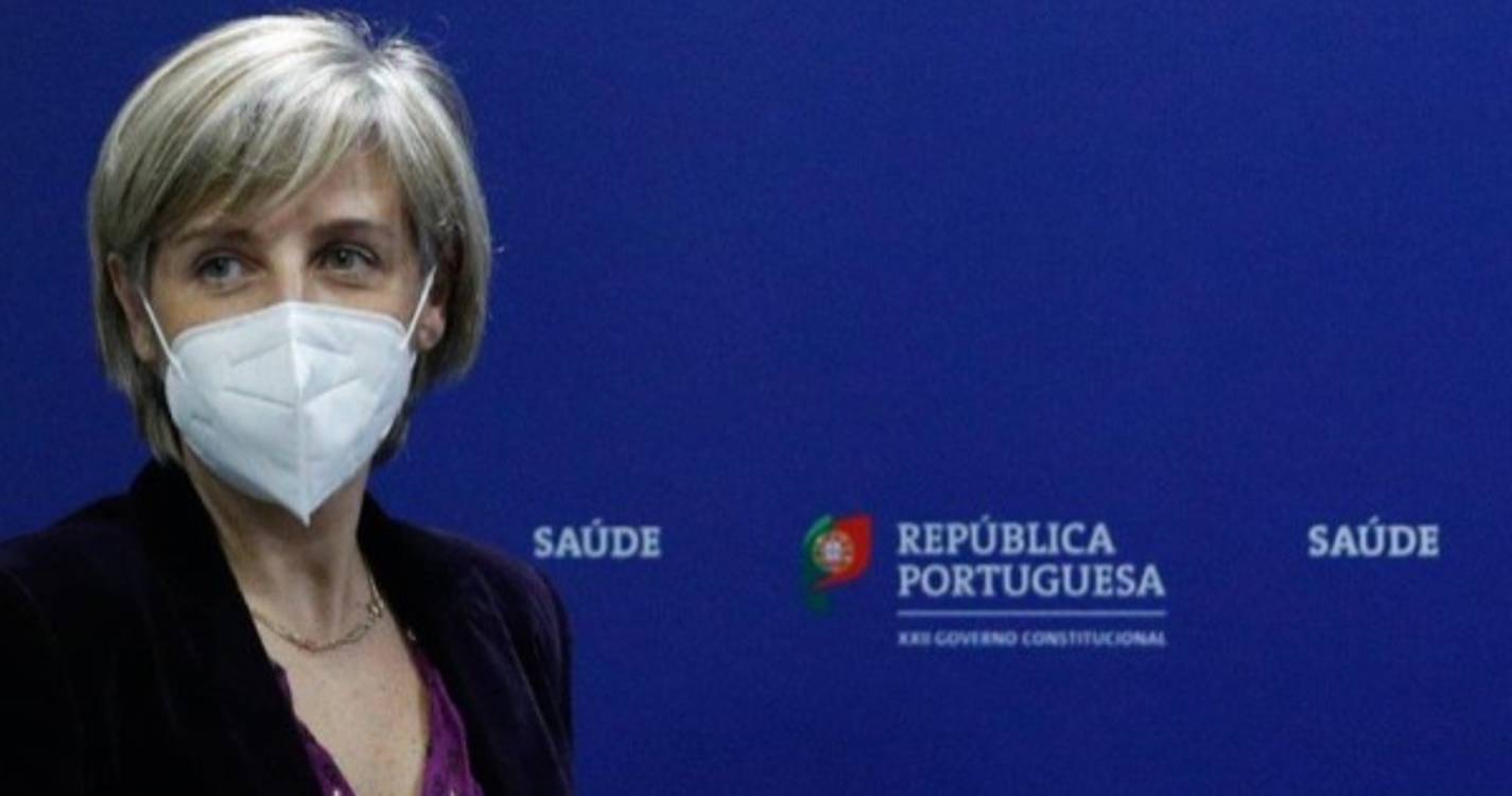 Covid-19: Ministra da Saúde prevê "agravamento" de impacto sobre serviços