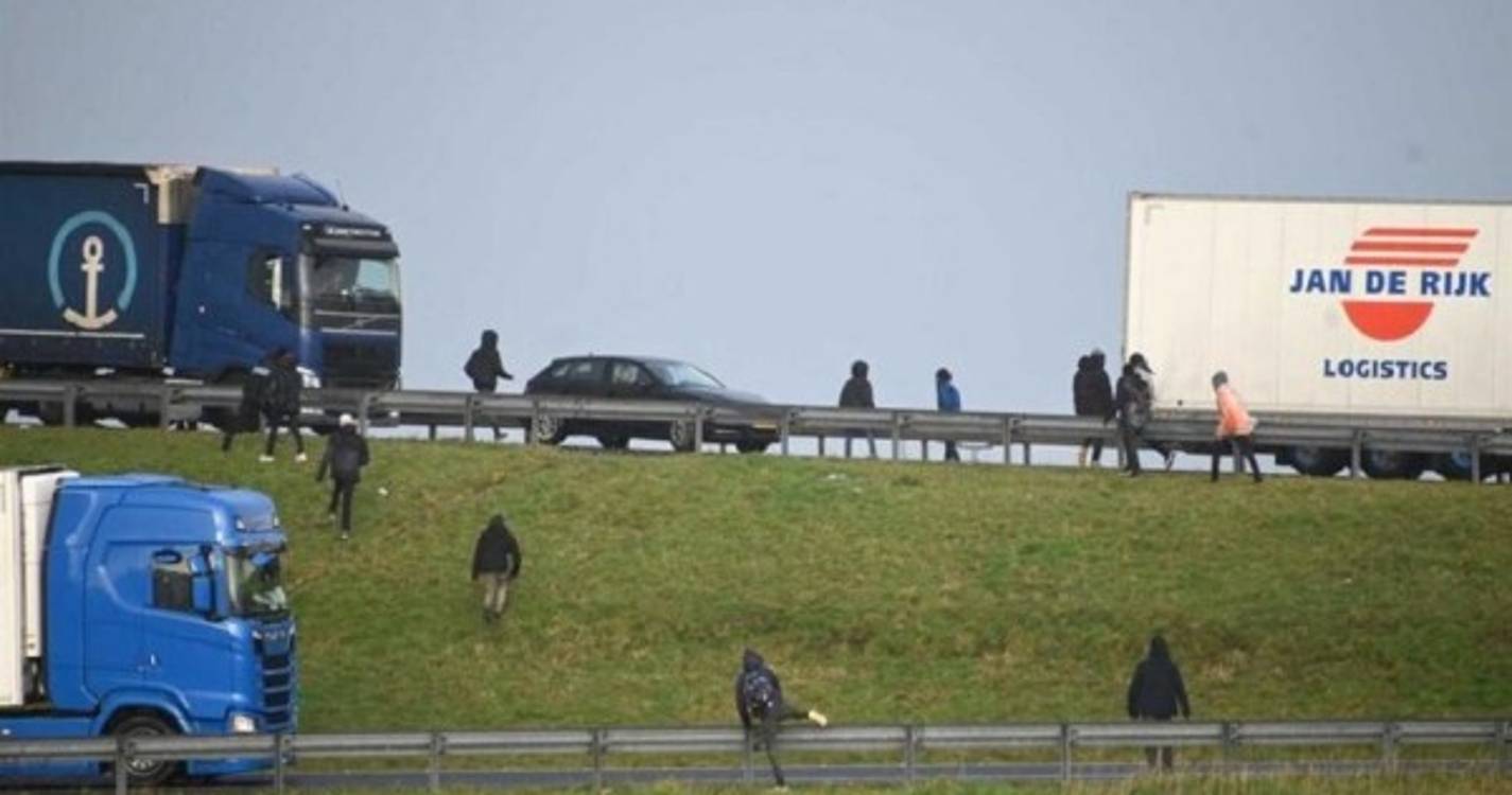 Desmantelado gangue que contrabandeou 36.000 migrantes para a Áustria