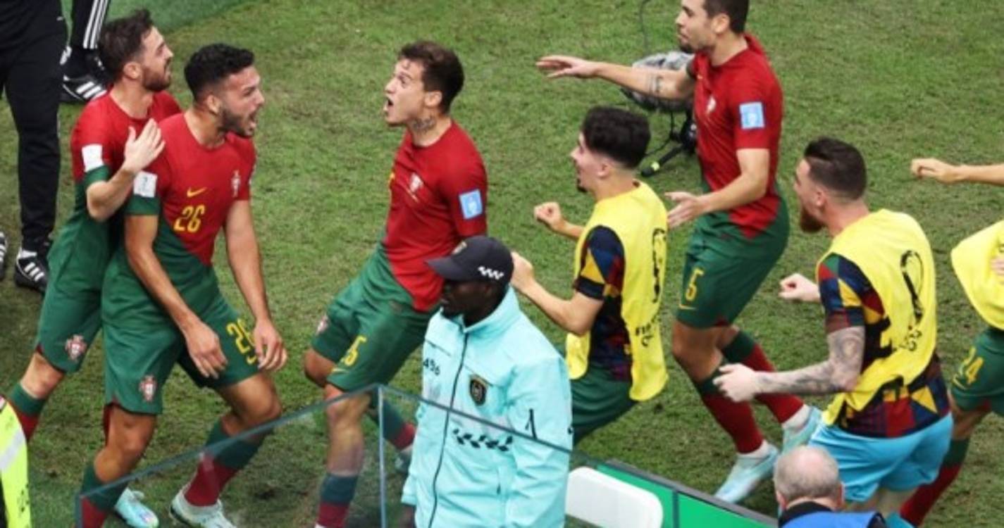 Portugal à boleia de uma goleada para os 'quartos'