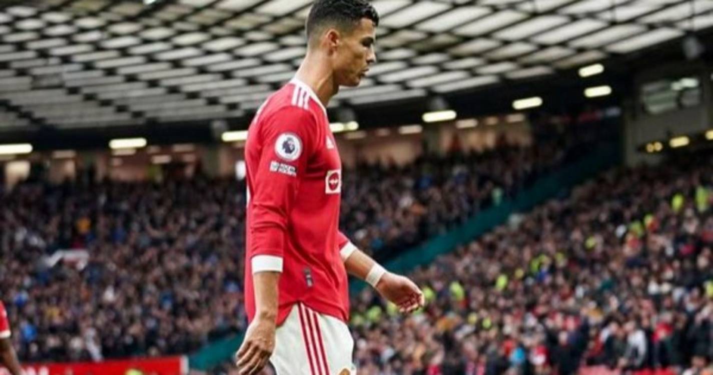 Manchester United pondera deixar sair Ronaldo a custo zero