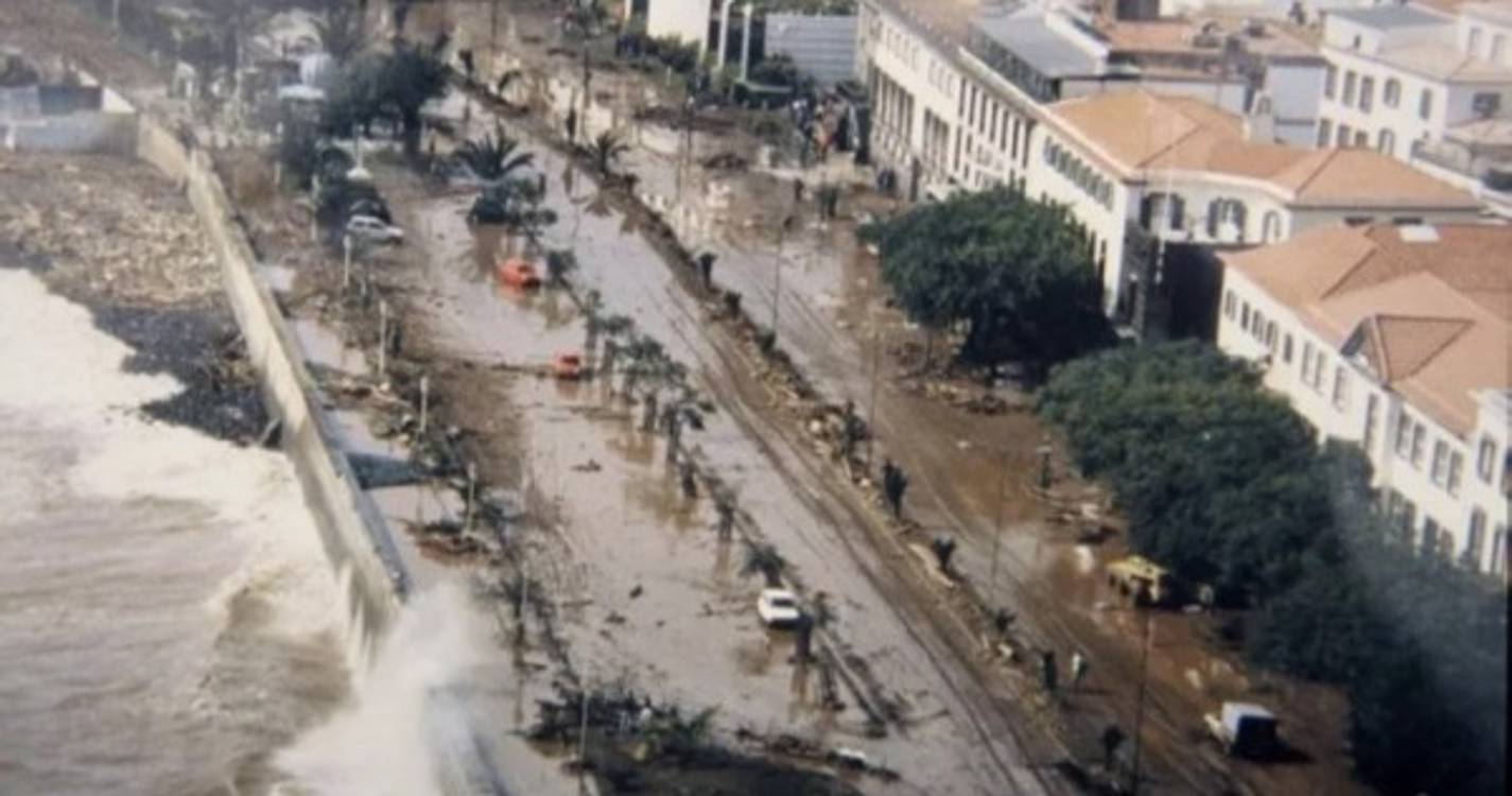 Há 30 anos morreram oito pessoas na intempérie