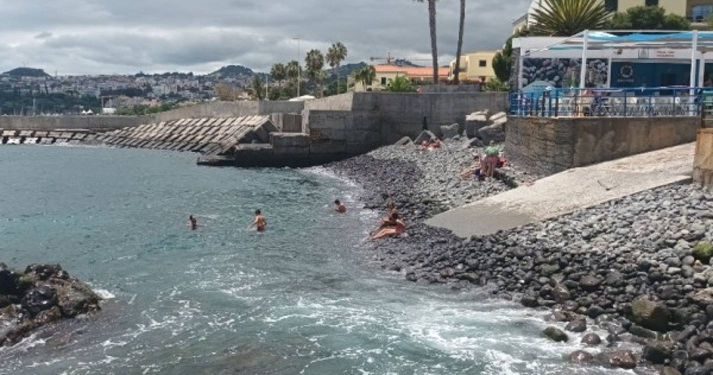 Frente MarFunchal investe em pequenas obras de reabilitação nos complexos balneares