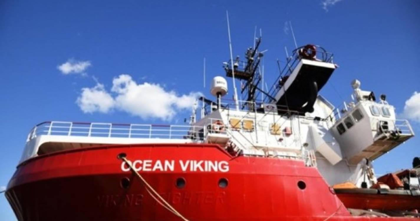 Navio Ocean Viking resgata mais 131 migrantes no Mediterrâneo