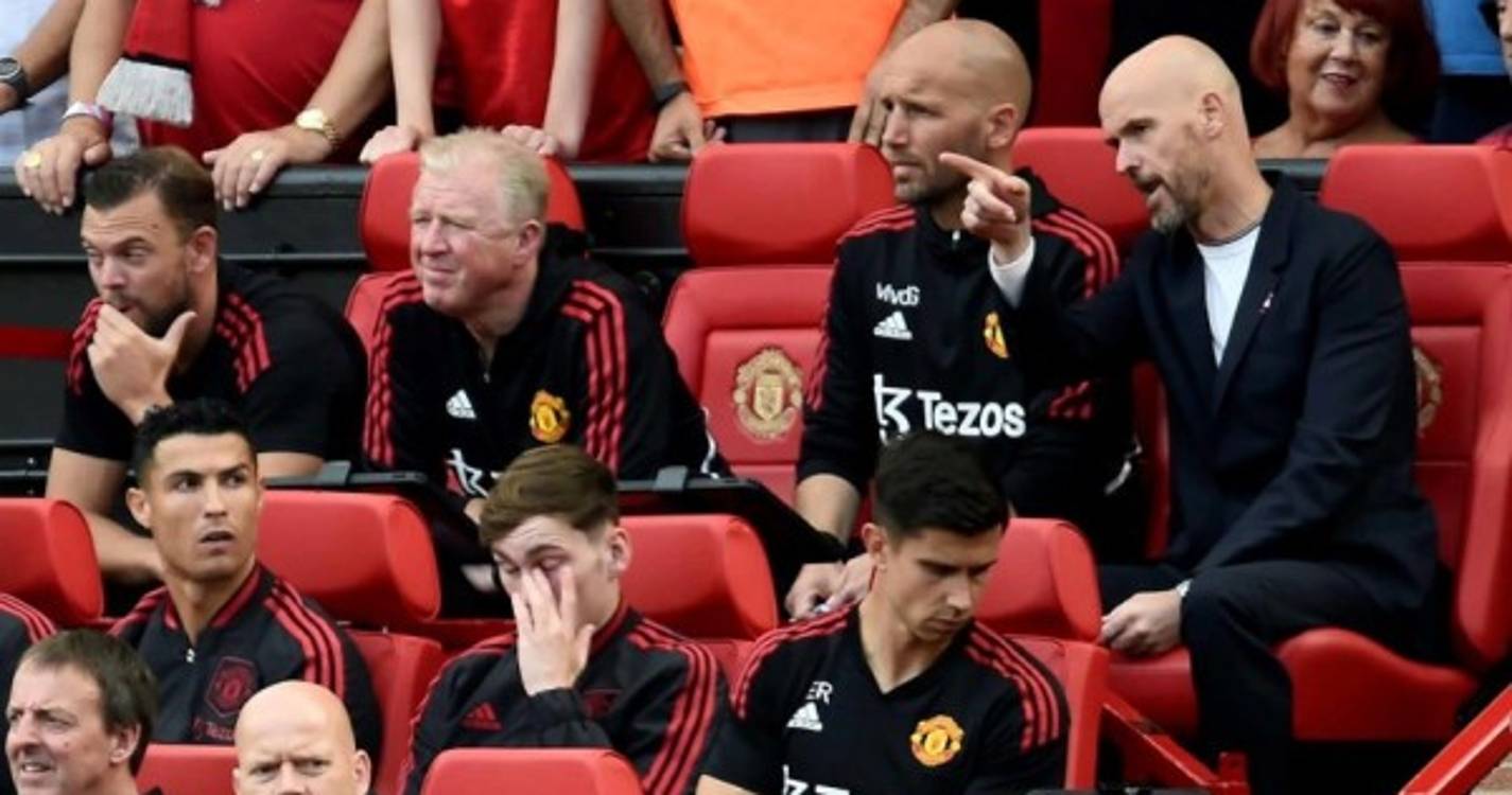 Cristiano Ronaldo inicia a época no banco de suplentes