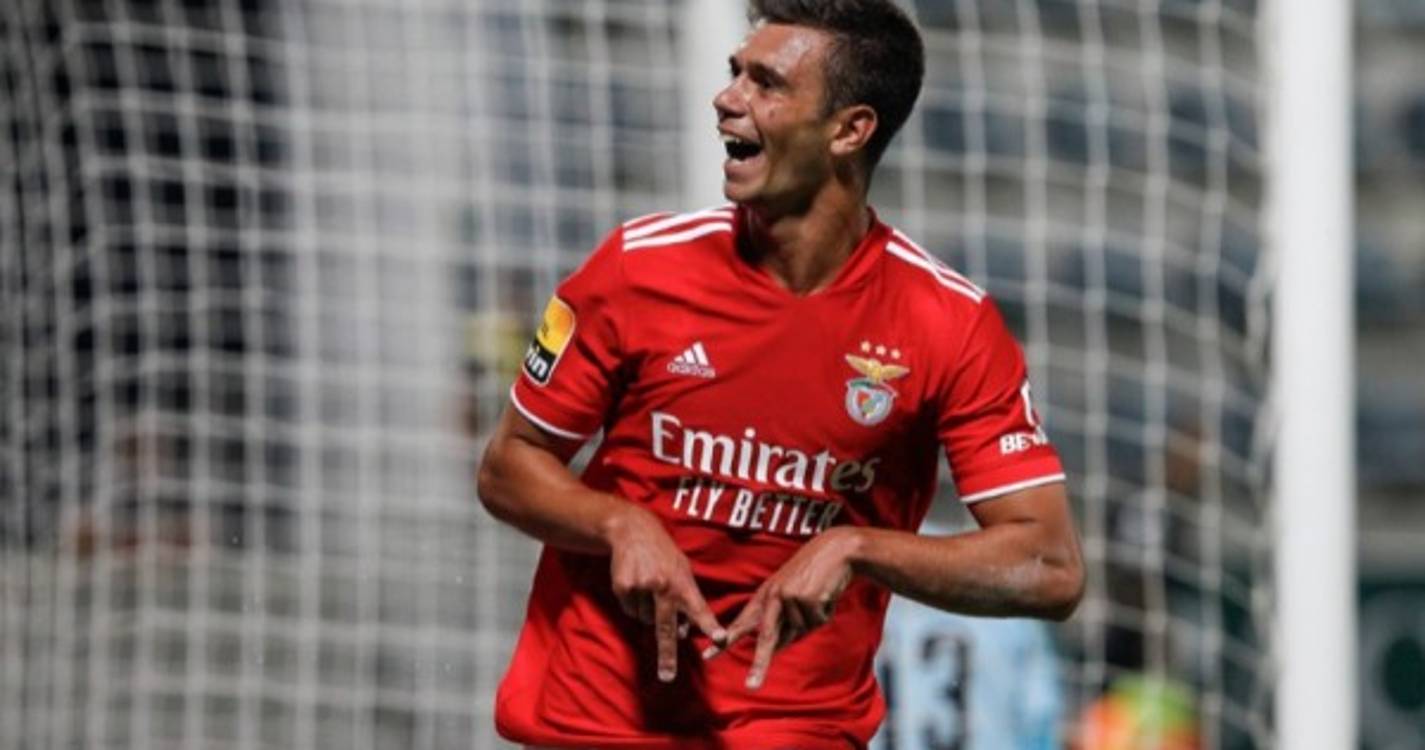 Henrique Araújo blindado com cláusula de rescisão milionária