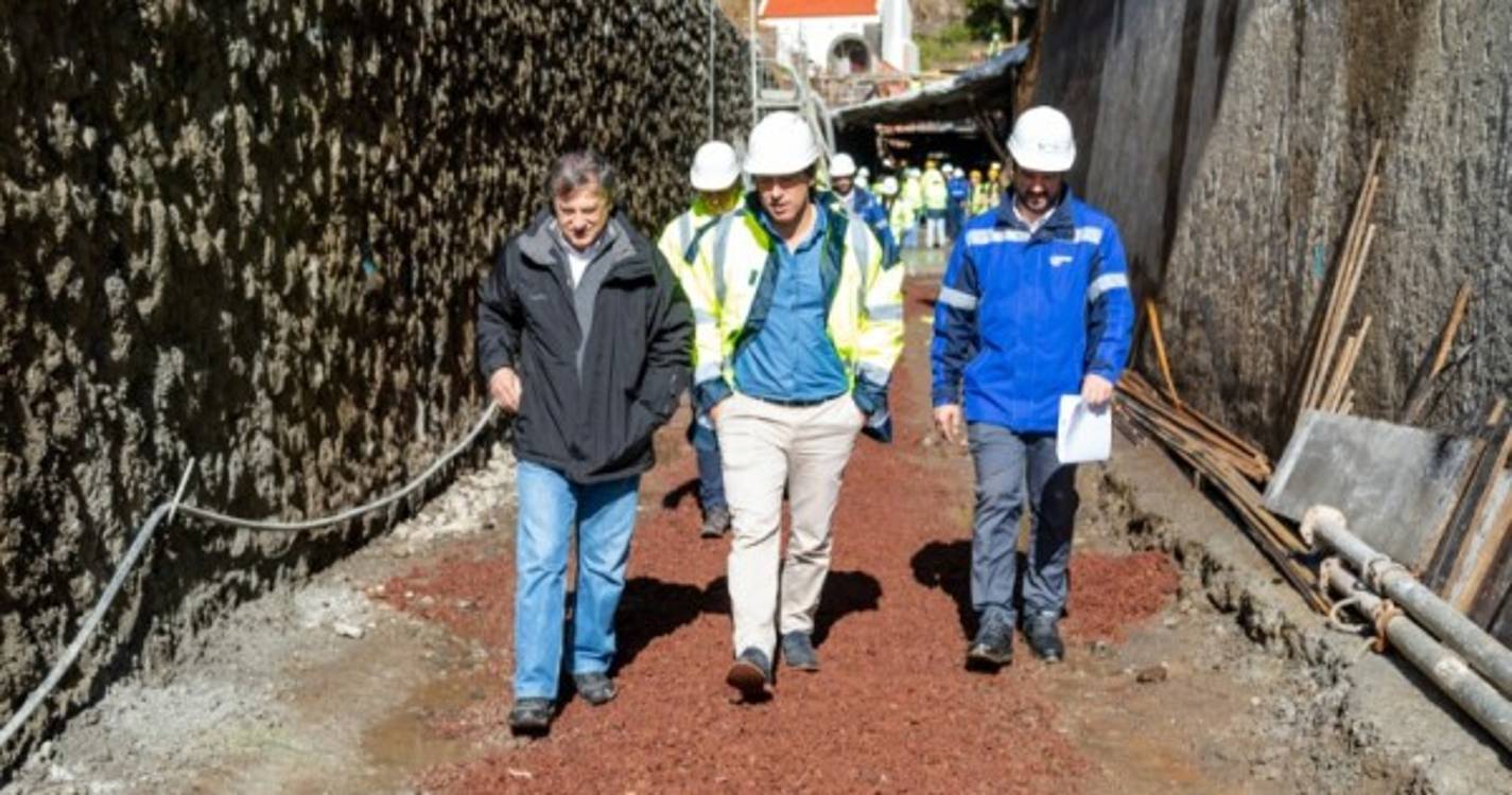 Remodelação da Central da Serra de Água vai potenciar "encaixe de mais energia renovável"