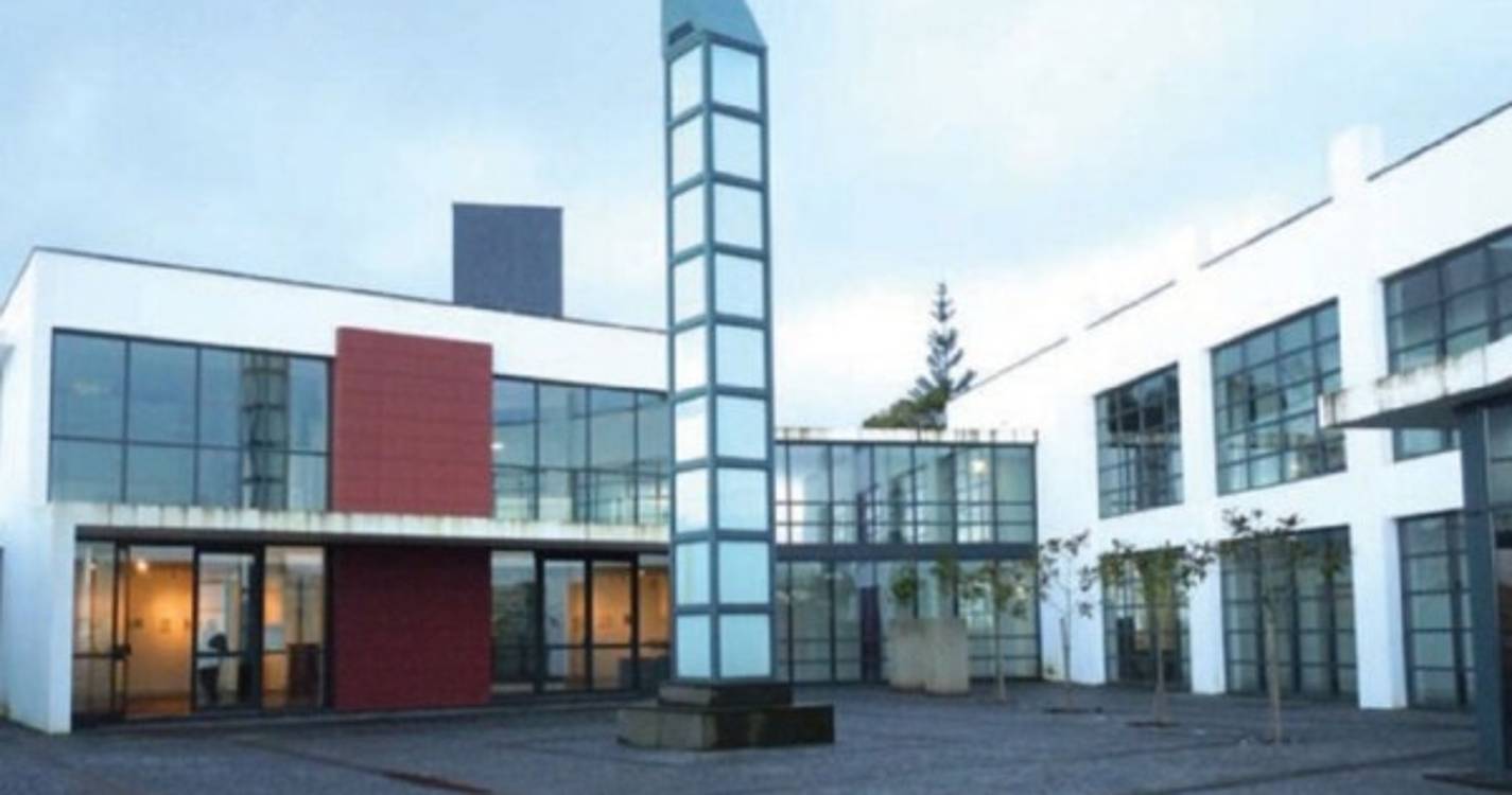 Casa da Cultura de Santana acolhe exposição "Percursos Artísticos" a partir de 31 de maio