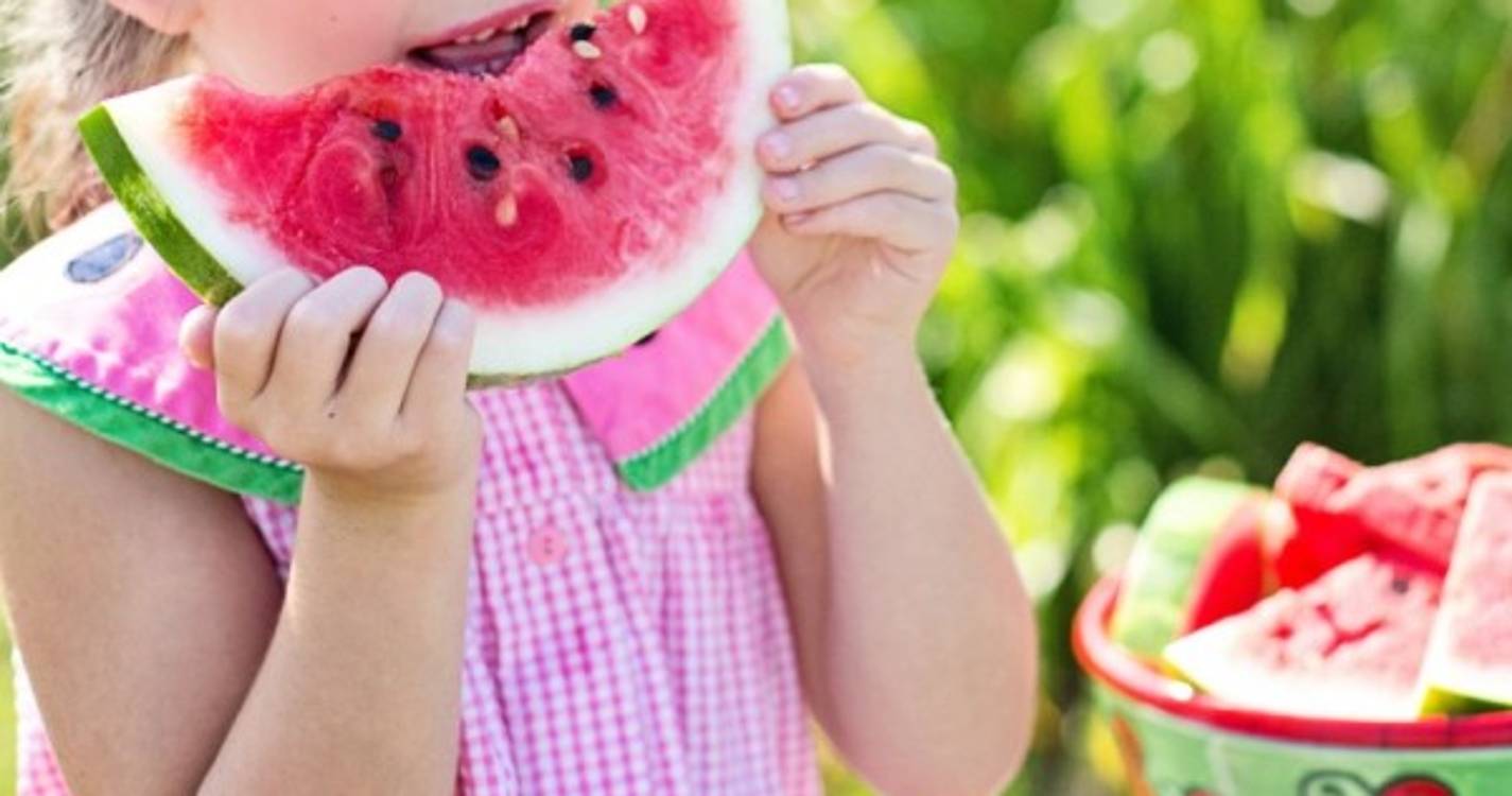 OMS pede regras para criar bons ambientes alimentares para as crianças
