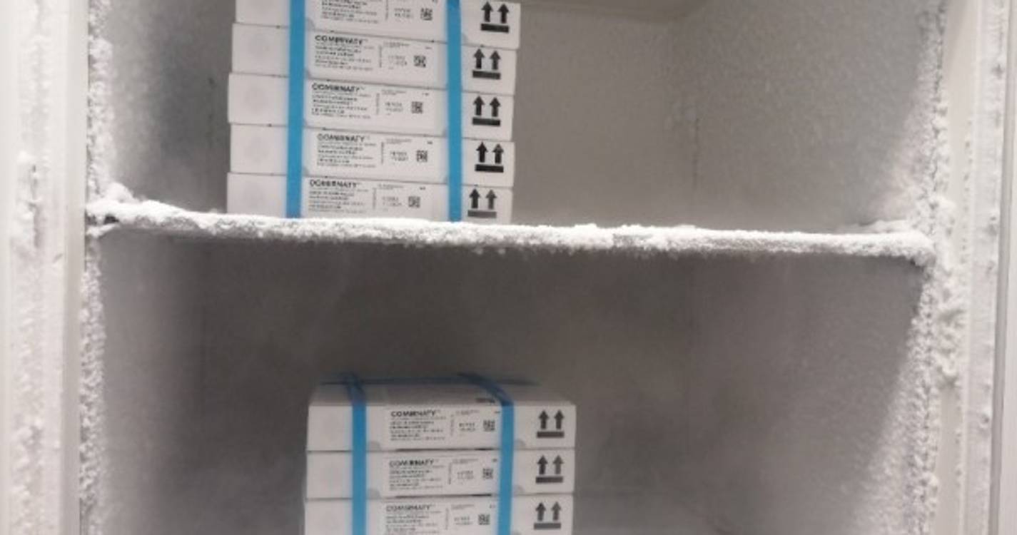 Madeira recebeu mais 40.950 vacinas da Pfizer