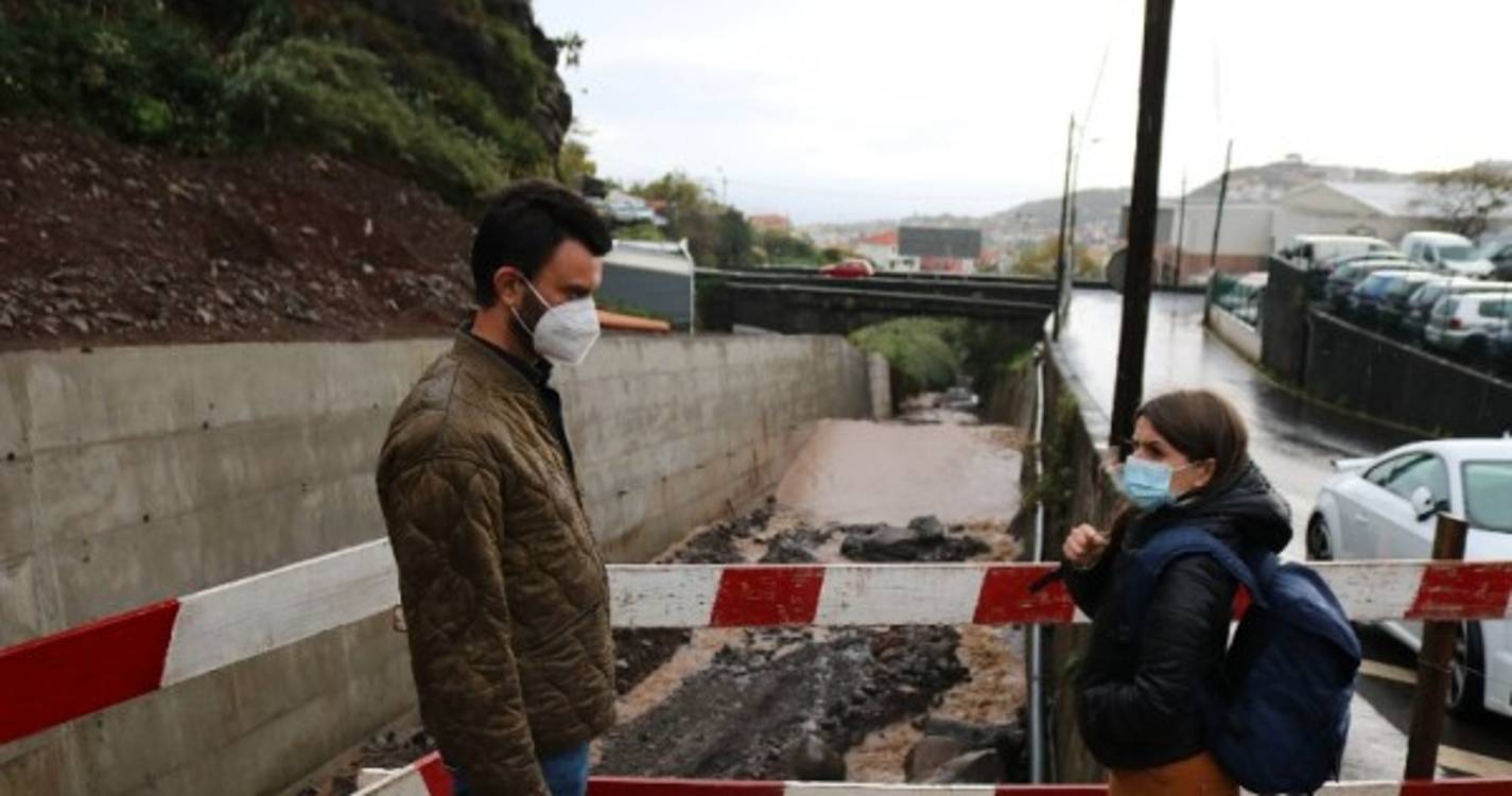 PCP denuncia "estrangulamento abusivo" da Ribeira Grande de Santo António