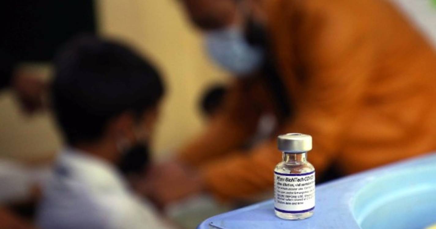 Covid-19: Mais 71.689 pessoas com dose de reforço da vacina