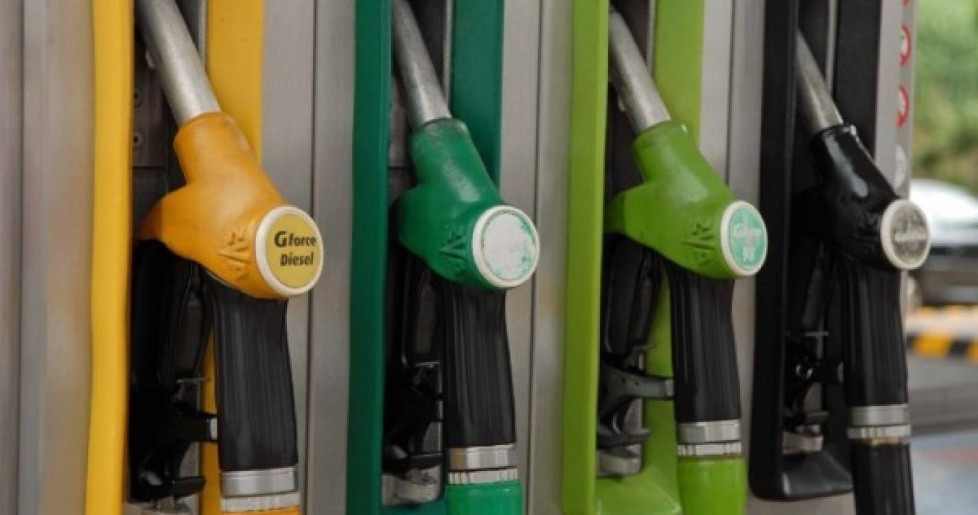 Gasóleo desce 6,2 cêntimos e gasolina mantém-se quase inalterada