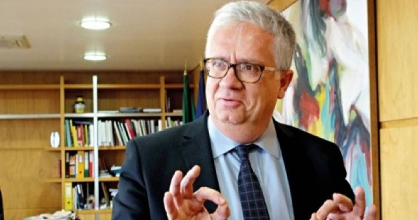 MP arquiva processo contra Eduardo Cabrita e chefe de segurança