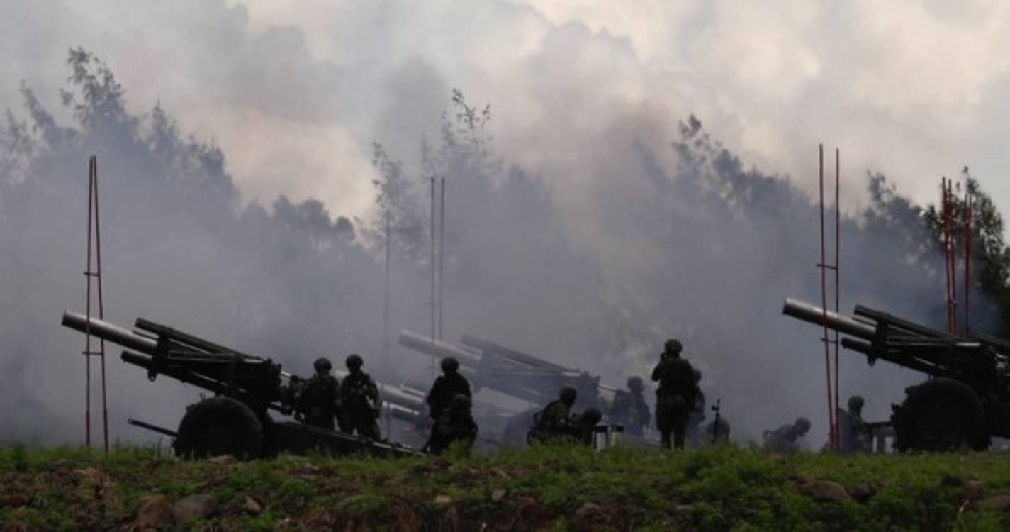 Taiwan: Taipé acusa Pequim de usar exercícios militares para preparar invasão