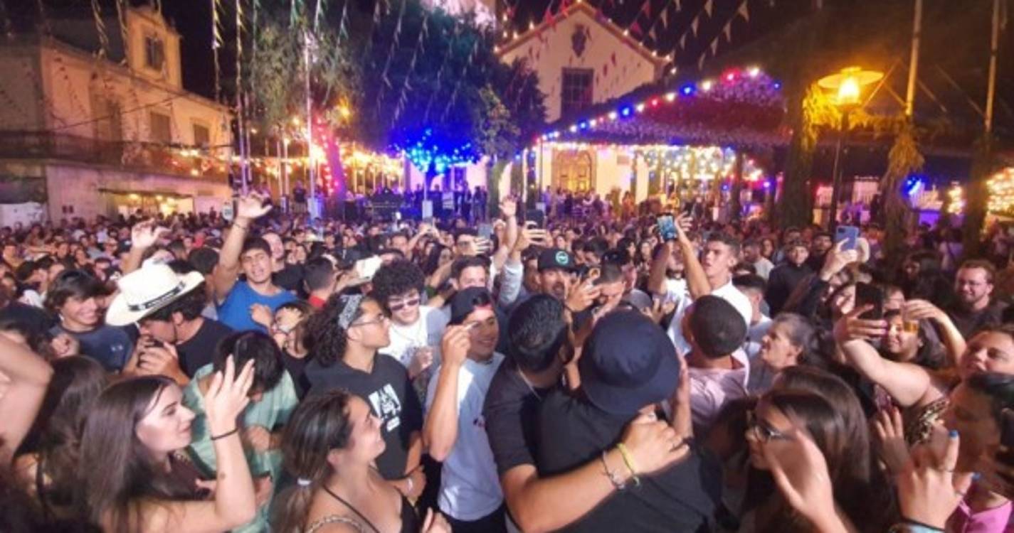 Arraial do Estreito de Calheta encerra hoje em grande com José Malhoa