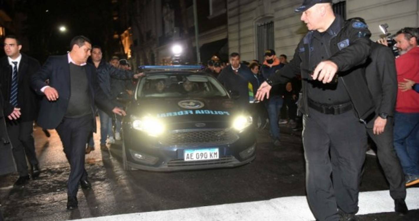 Defesa pretende que ataque à vice-Presidente argentina seja tentativa de feminicídio