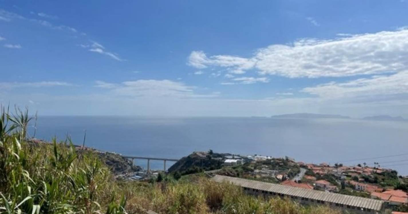 Terreno Para construção de Moradias - Caniço