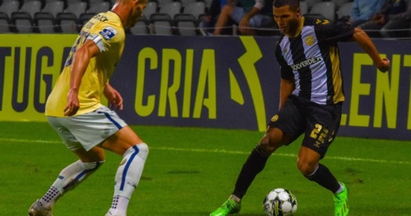 Nacional conquista primeiro triunfo caseiro na II Liga com goleada