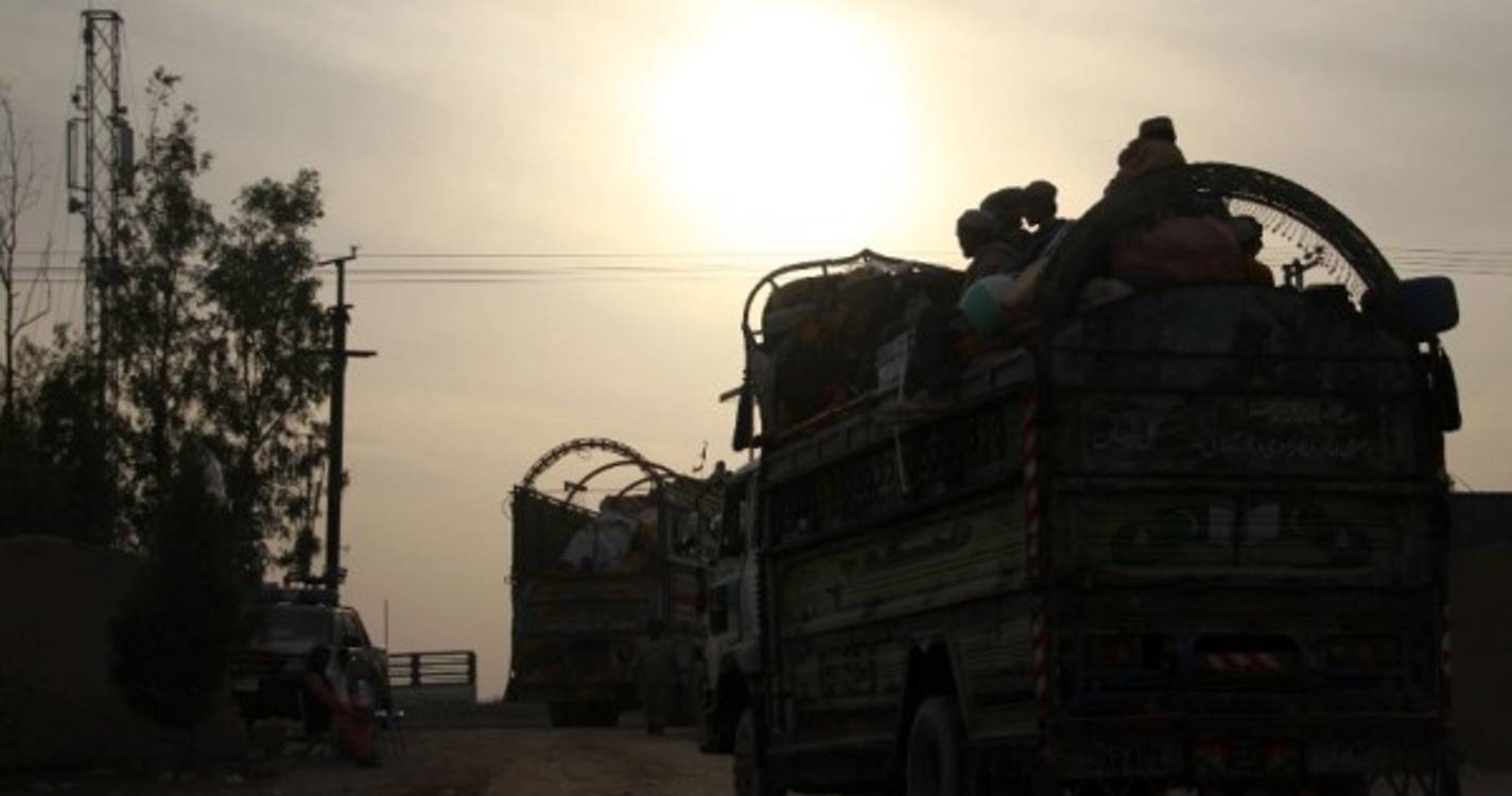 Pelo menos sete mortos e 20 feridos em ataque a autocarro no Afeganistão