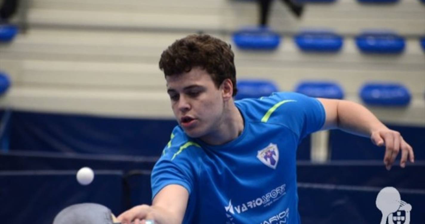 Gonçalo Gomes é vice-campeão nacional de ténis de mesa