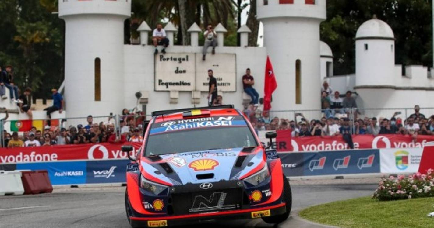 Rali de Portugal: Thierry Neuville lidera após superespecial de Coimbra