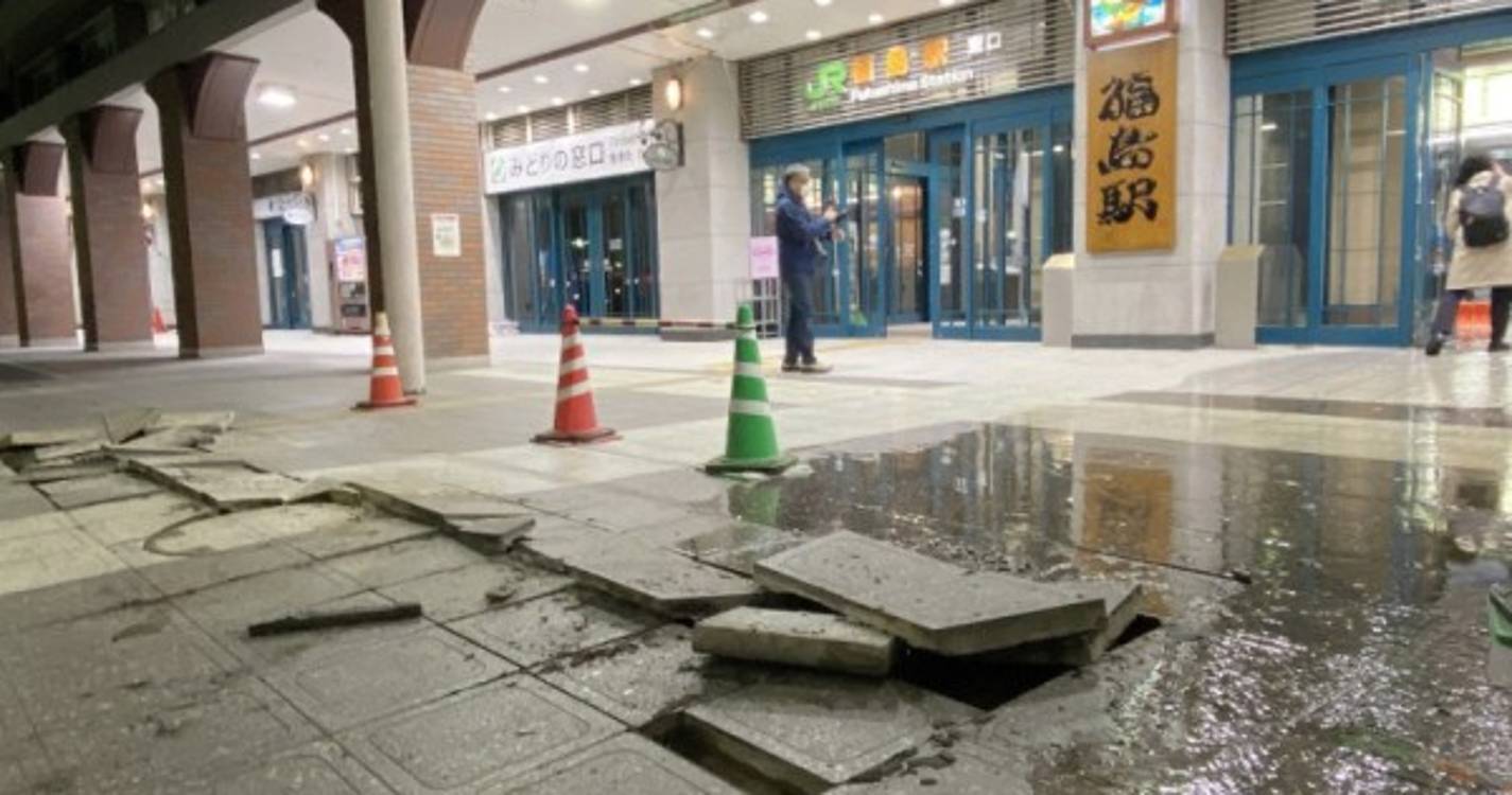 Sismo provoca anomalias nas centrais nucleares de Fukushima