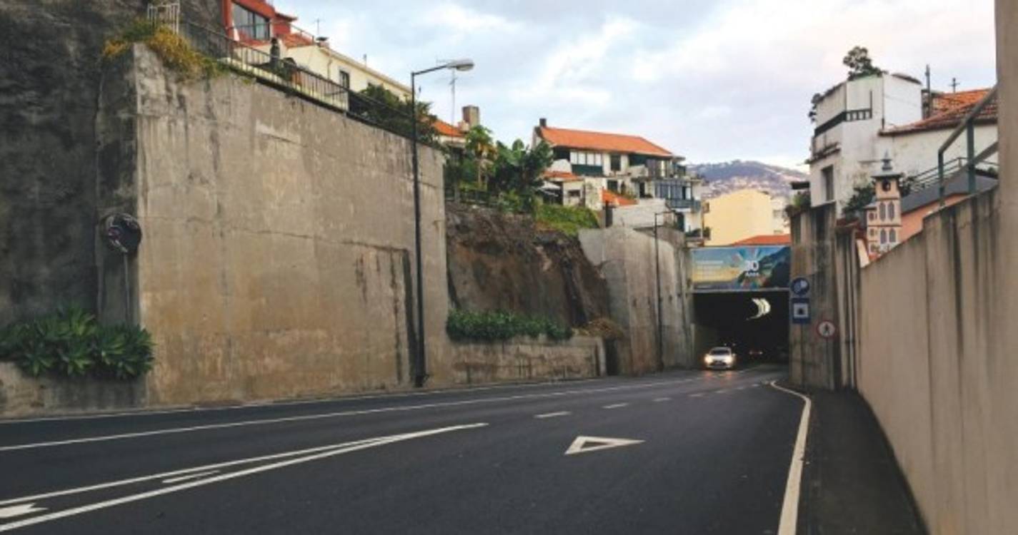 Problema nas bombas inundou Túnel da Cruz Vermelha e complicou o trânsito esta manhã