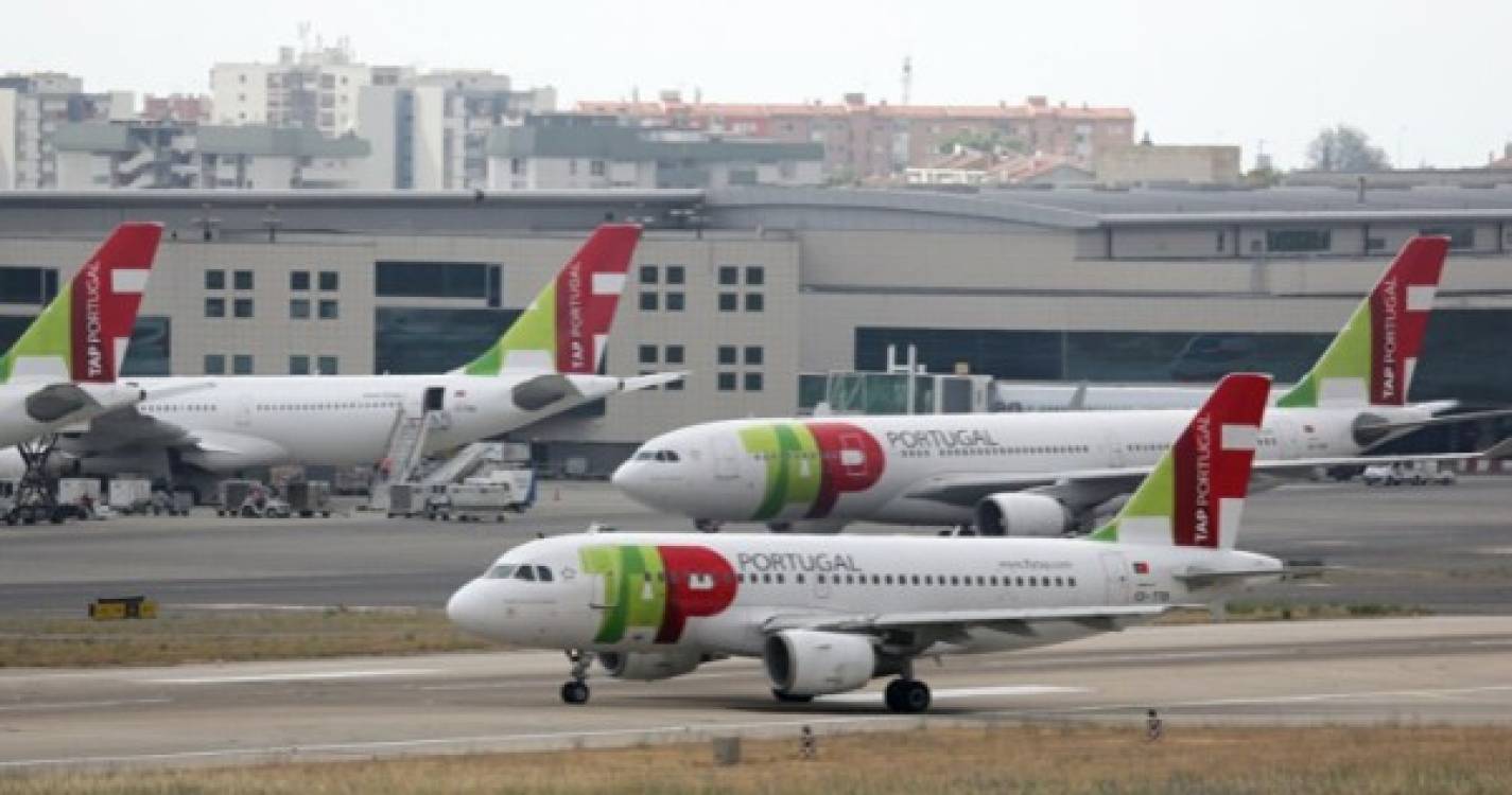 Passageiros em Angola indignados com cancelamento de voos TAP e falta de informação da companhia