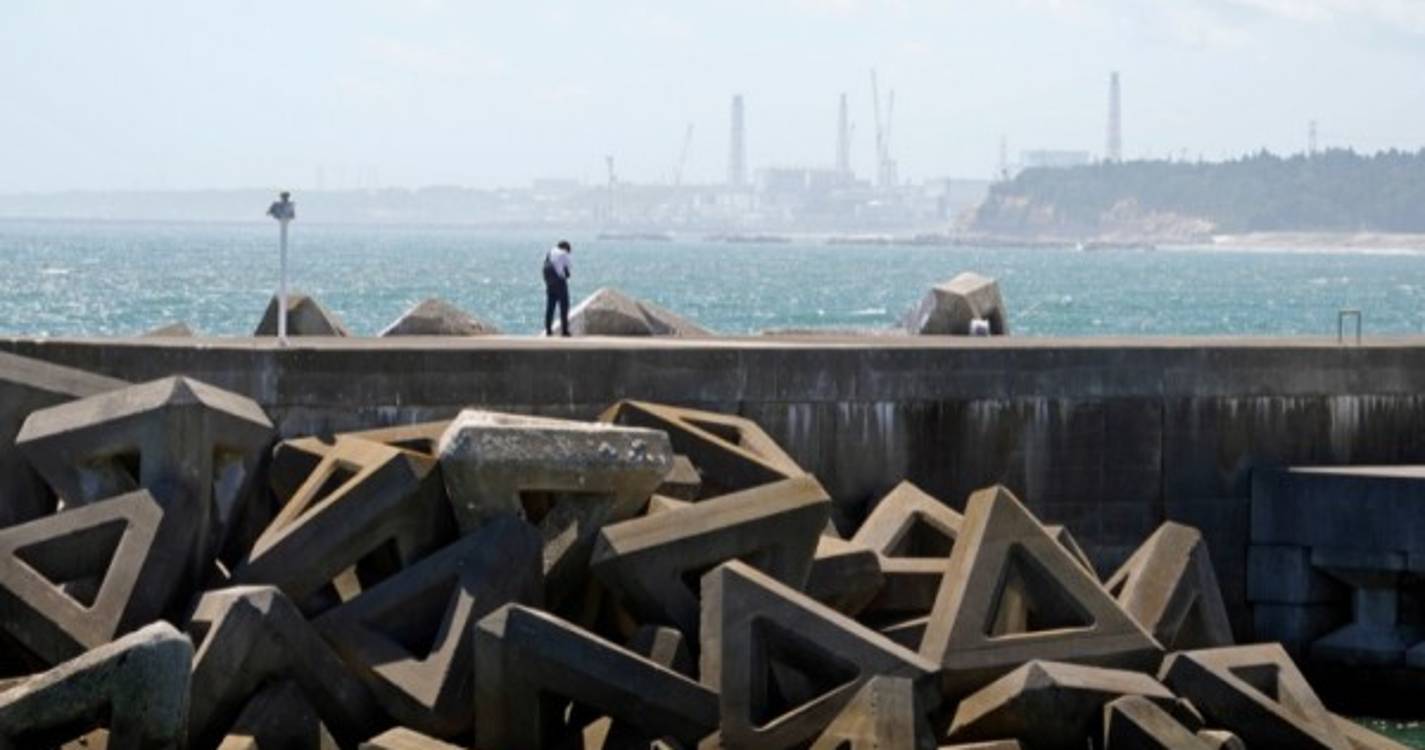 Japão começa descargas de águas residuais da central nuclear de Fukushima